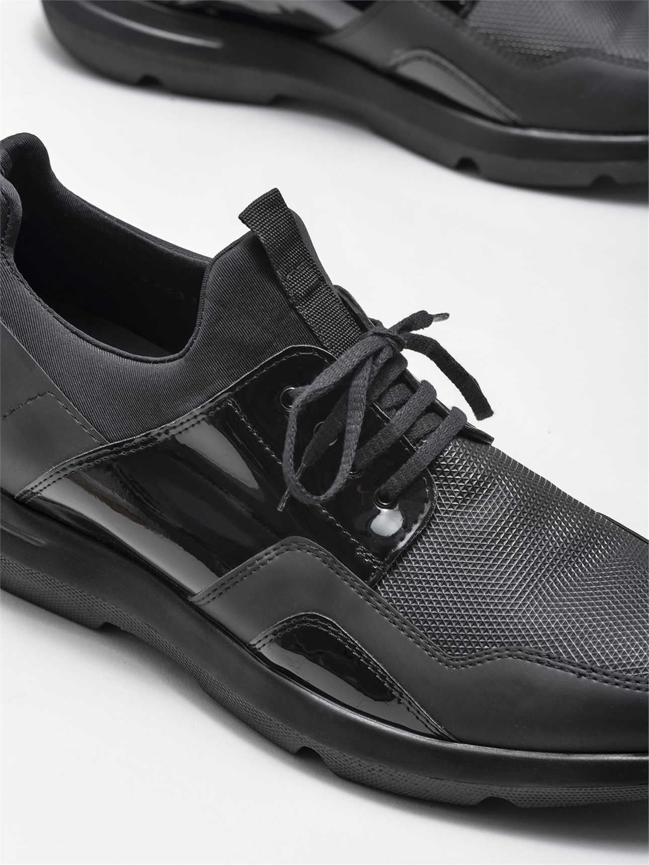 siyah erkek spor ayakkabi satin al delano 1 rcb fiyati elle shoes