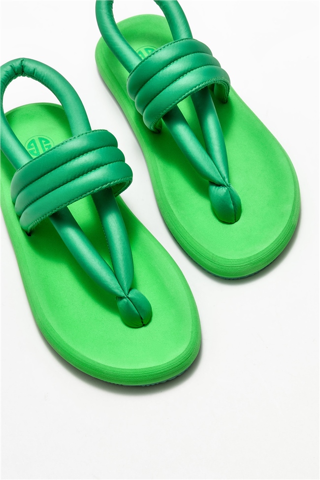 Yeşil Kadın Parmak Arası Sandalet